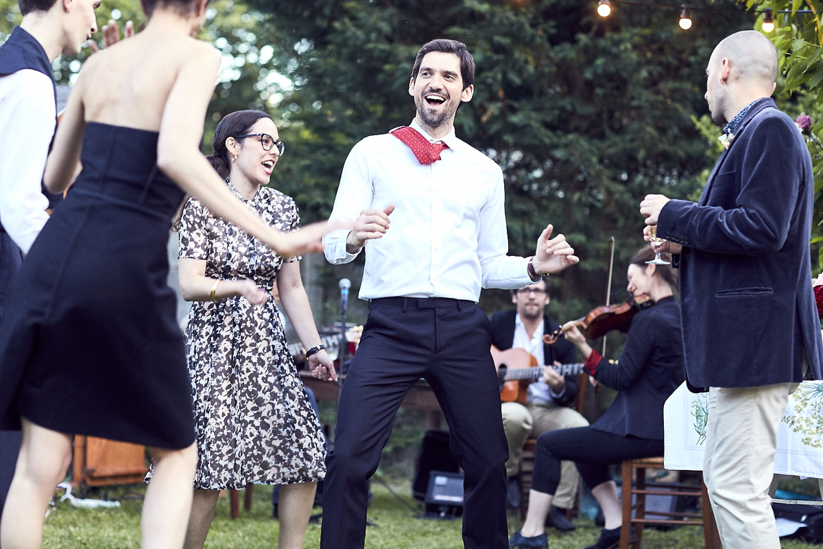 Le groupe Dyslexic Swing & The Silent Brocoli fait danser les mariés et leurs invités